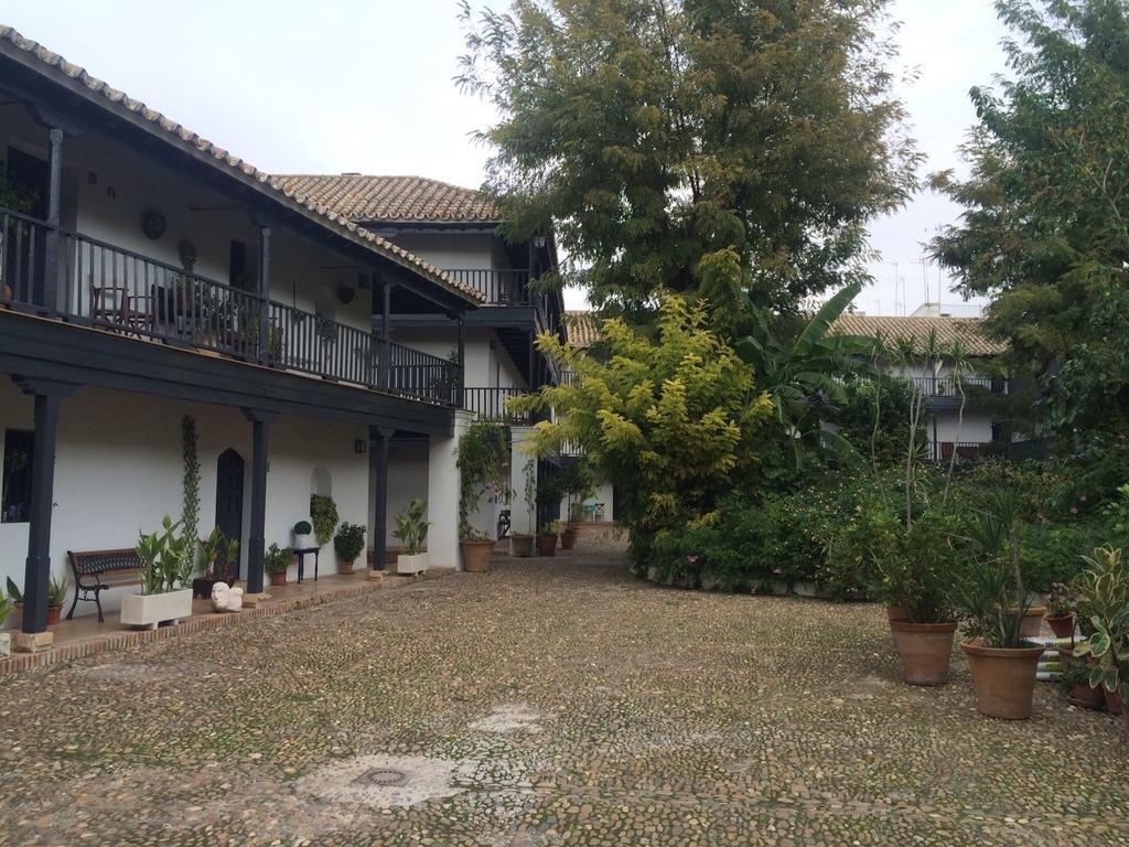 Apartamentos Gadi Corral Siglo XVI Seville Exterior photo
